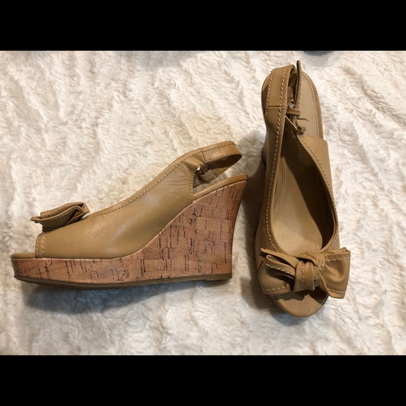 3 pairs of adorable wedges - Picture 5 of 5